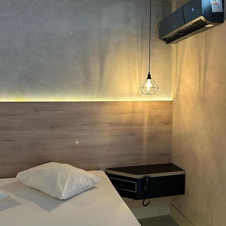 קמפינאס Wish Motel מראה חיצוני תמונה