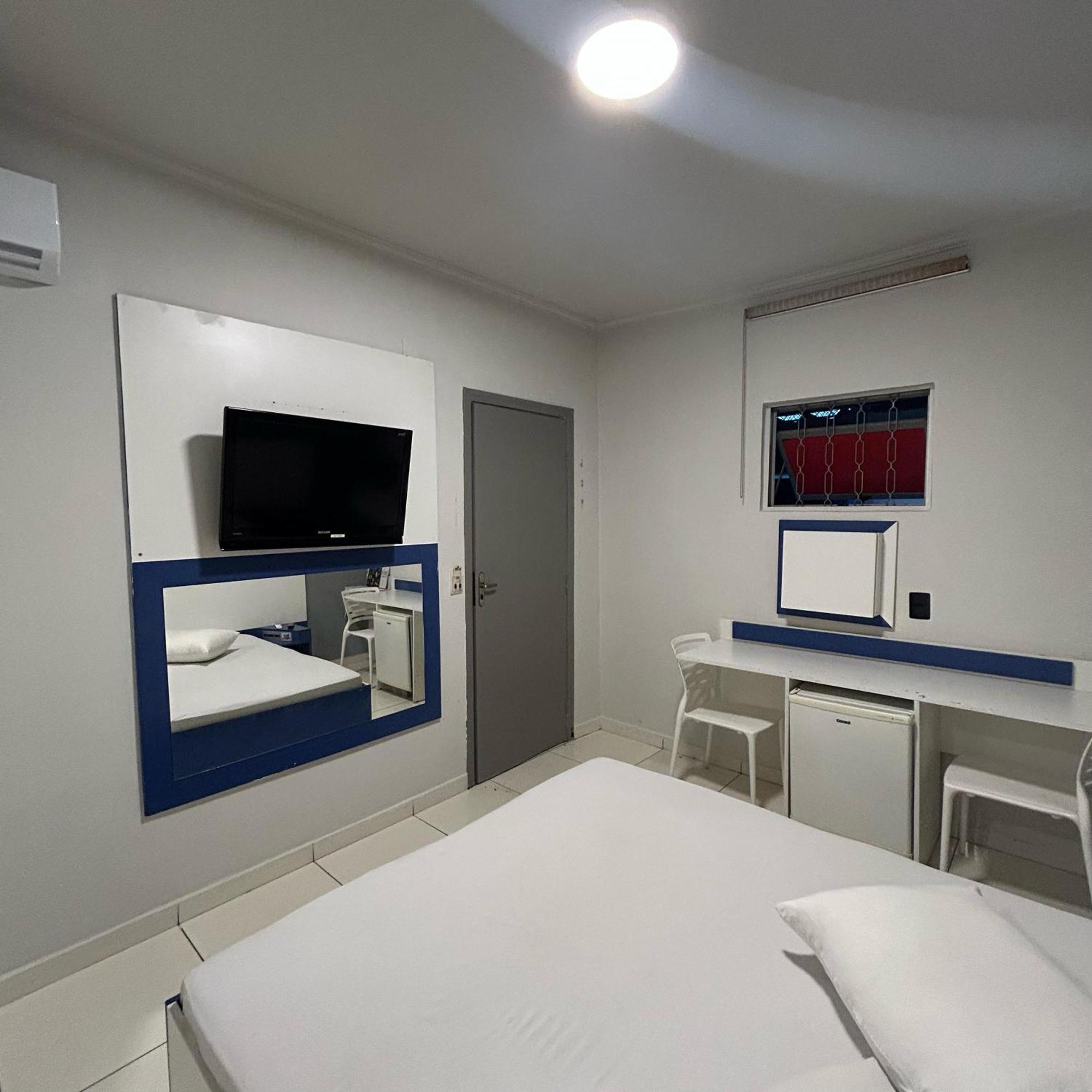 קמפינאס Wish Motel מראה חיצוני תמונה